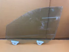 Стекло двери переднее левое Jeep Grand Cherokee