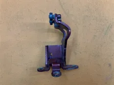 Ролик раздвижной двери задний левый Toyota Sienna