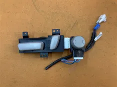 Блок управления сиденьем передний левый Toyota