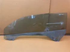 Стекло двери левое Chevrolet Camaro 5 LLT 2010