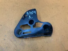 Кронштейн бампера передний левый Toyota Tundra