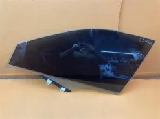 Стекло двери переднее левое Honda Crosstour 3.5