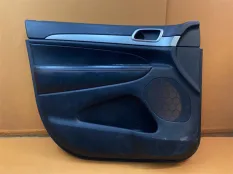 Обшивка двери передняя левая Jeep Grand Cherokee