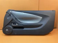 Обшивка двери правая Chevrolet Camaro 5 LLT 2010