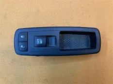 Кнопка стеклоподъемника передняя правая Jeep Grand