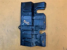 Дефлектор радиатора левый Toyota Tundra XK50 5.7