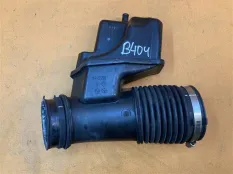 Патрубок воздушного фильтра Toyota Tundra XK50 5.7