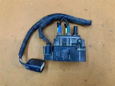 Блок клапанов пневмоподвески Jeep Grand Cherokee