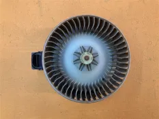 Вентилятор отопителя салона Jeep Wrangler JK 3.6