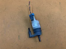 Насос бачка омывателя Chevrolet Camaro 5 LLT 2010