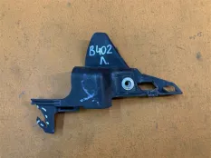 Кронштейн бампера передний левый Chevrolet Camaro