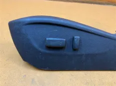 Накладка сиденья передняя левая Chevrolet Camaro 5