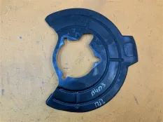 Щиток тормозного диска передний правый Jeep