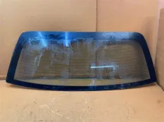 Стекло кузова заднее Dodge Challenger 3 3.6 2020