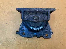 Подушка двигателя правая Toyota Tundra XK50 5.7