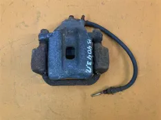 Суппорт тормозной задний правый Toyota Tundra XK50