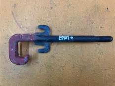 Крюк буксировочный Jeep Grand Cherokee WK2 ERB