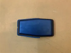 Петля стекла багажника левая Jeep Wrangler JK 3.6