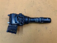 Переключатель стеклоочистителя Toyota Tundra XK50