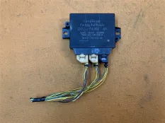 Блок управления парктроником Land Rover Range