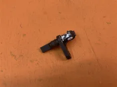 Датчик ABS задний правый Toyota Tundra XK50 5.7