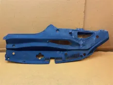 Накладка замка капота левая Lexus RX350 3 3.5 2010