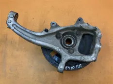Кулак поворотный передний правый Dodge RAM 5.7