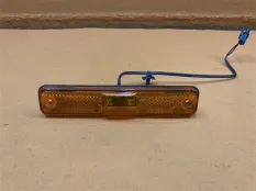 Повторитель поворота передний Hummer H2 6.0 2003