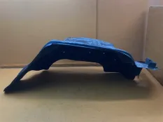 Подкрылок передний правый Hummer H2 6.0 2003