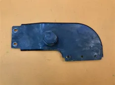 Отбойник капота левый Hummer H2 6.0 2003