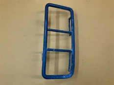 Накладка фонаря задняя правая Hummer H2 6.0 2003