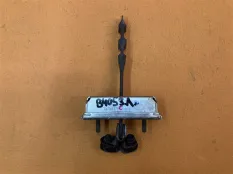 Ограничитель двери задний левый Hummer H2 6.0 2003