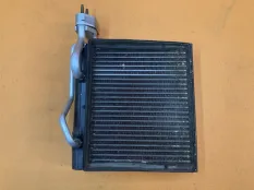 Испаритель кондиционера Hummer H2 6.0 2003