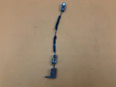 Ограничитель капота Hummer H2 6.0 2003