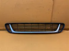 Решетка бампера передняя Toyota Venza 2.7 2013