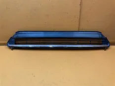 Решетка бампера передняя Toyota Highlander XU40