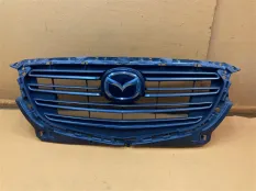 Решетка радиатора Mazda CX-3 2.0 2019