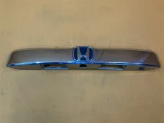 Накладка крышки багажника Honda Pilot 2 3.5 2011