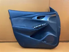 Обшивка двери передняя левая Mazda CX-3 2.0 2019