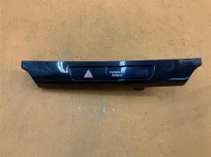 Кнопка аварийной сигнализации Honda Pilot 3 3.5
