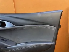 Обшивка двери передняя правая Mazda CX-3 2.0 2019