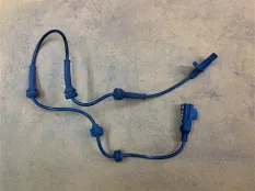 Датчик ABS задний Land Rover Freelander L359 3.2