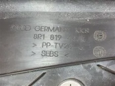 Решетка стеклоочистителя Жабо передняя Audi Q5 8R