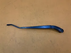 Поводок стеклоочистителя правый Chevrolet Camaro 6