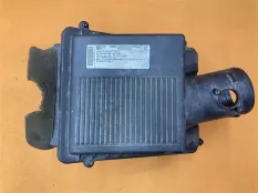 Корпус воздушного фильтра Chevrolet Tahoe GMT900