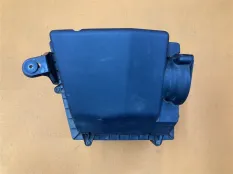 Корпус воздушного фильтра правый Jaguar F-Pace