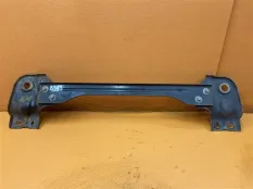 Кронштейн радиатора Land Rover Discovery Sport