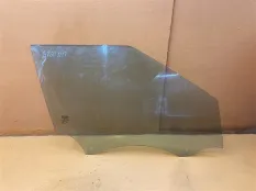 Стекло двери переднее правое Land Rover Evoque