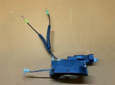 Замок двери задний правый Hummer H3 3.5 2006