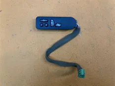 Кнопка обогрева сиденья передняя левая Hummer H2